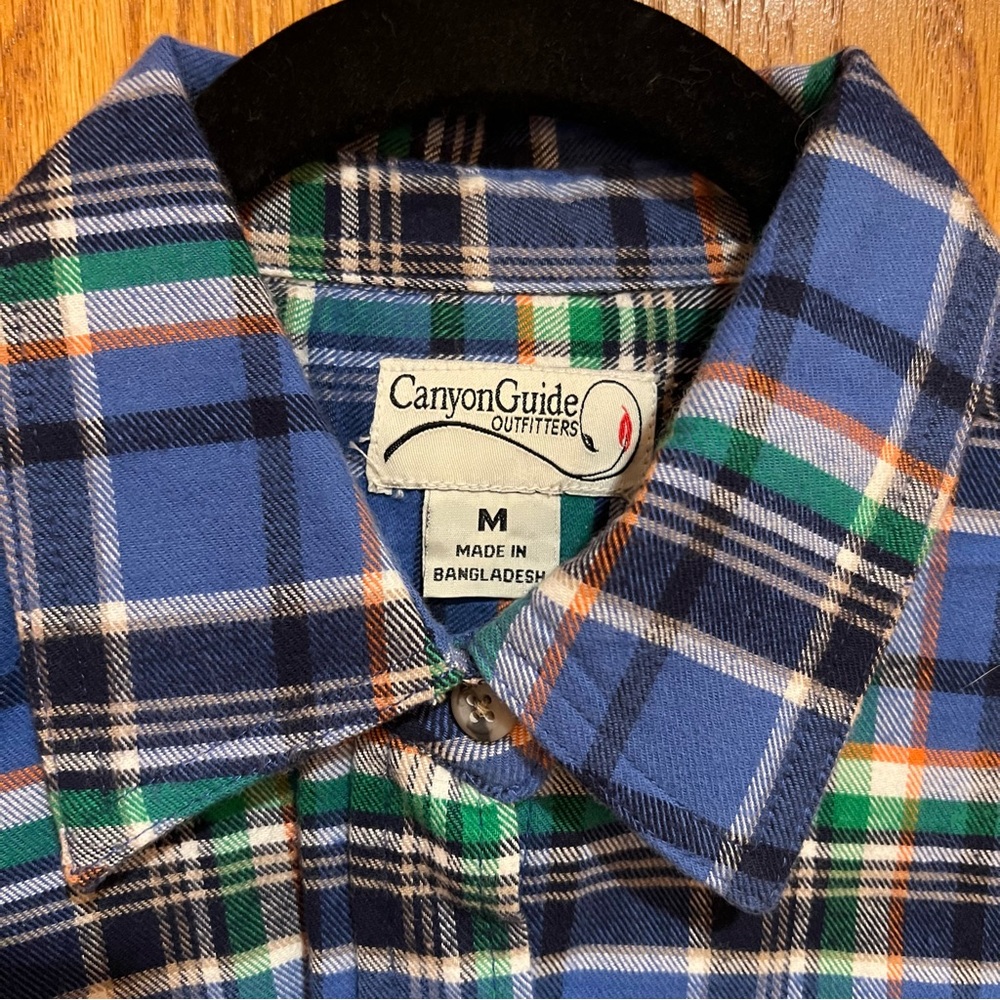 NEW Women’s Flannel Shirt (Medium) - Picture 3 of 13